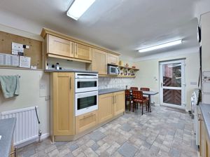 Photo 17- click for photo gallery